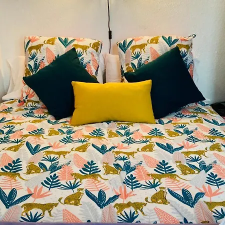 شقة Pied A Terre Mediterraneen ! *
